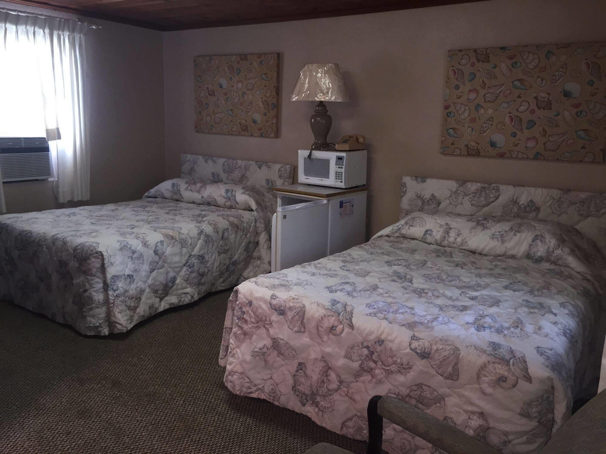 אואק איילנד Captain'S Cove Motel מראה חיצוני תמונה
